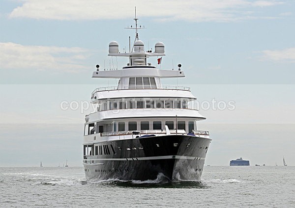 120720 LEANDER WT7A7150 - Motor Yachts