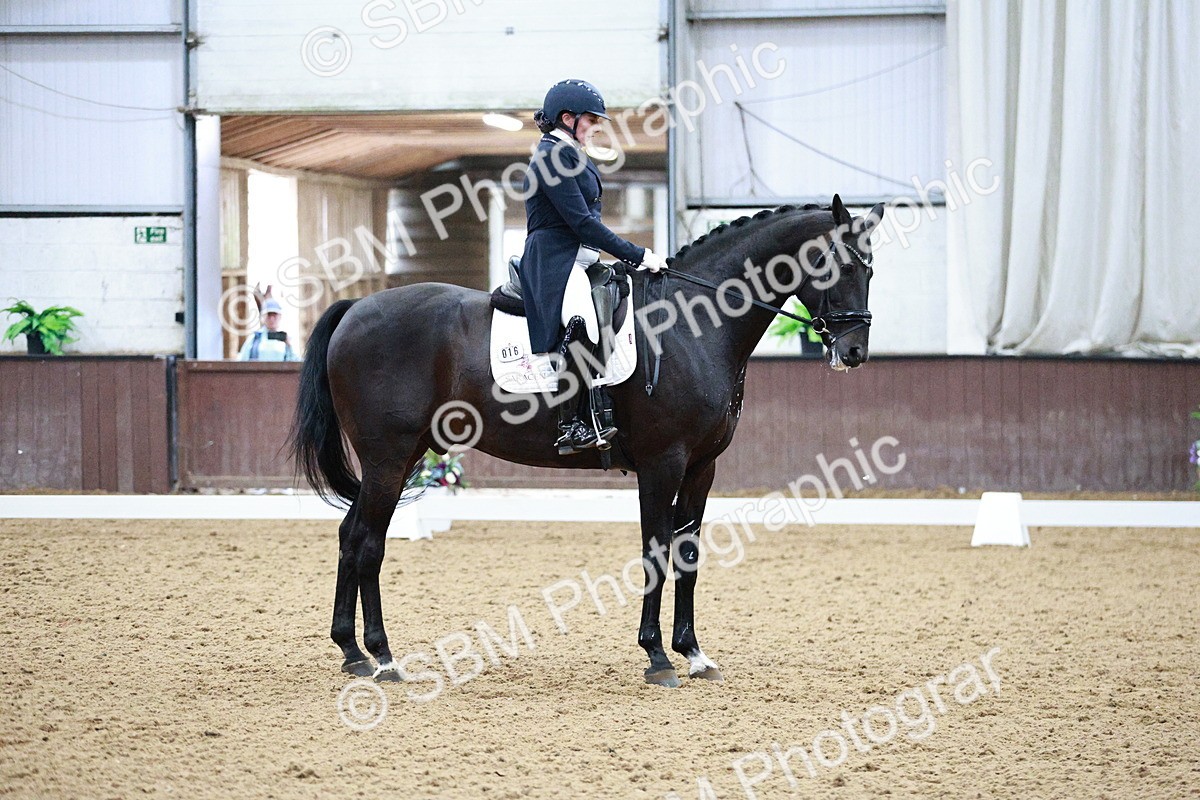 SBM_020836 - Class 13 - FEI INT I - 16.26-17.14