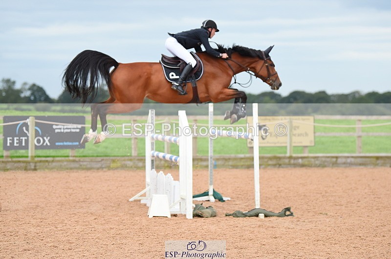 230927A-235602-00572 - Cls 6 National 1.30m