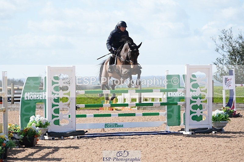 260328-120603-03316 - Cls 15 Foxhunter