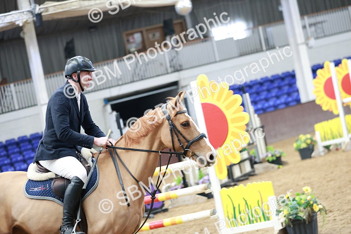 SBM_000843 - Class 4 - Senior Newcomers - 1.10m