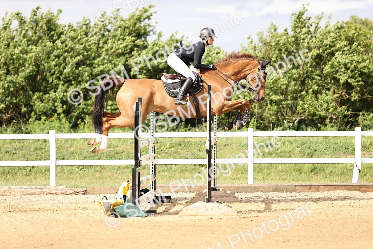SBM_003513 - Class 13 - Senior Foxhunter - 1.20m