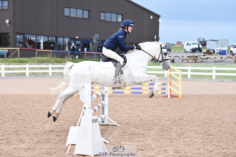 230718A-193004-00697 - 90cm