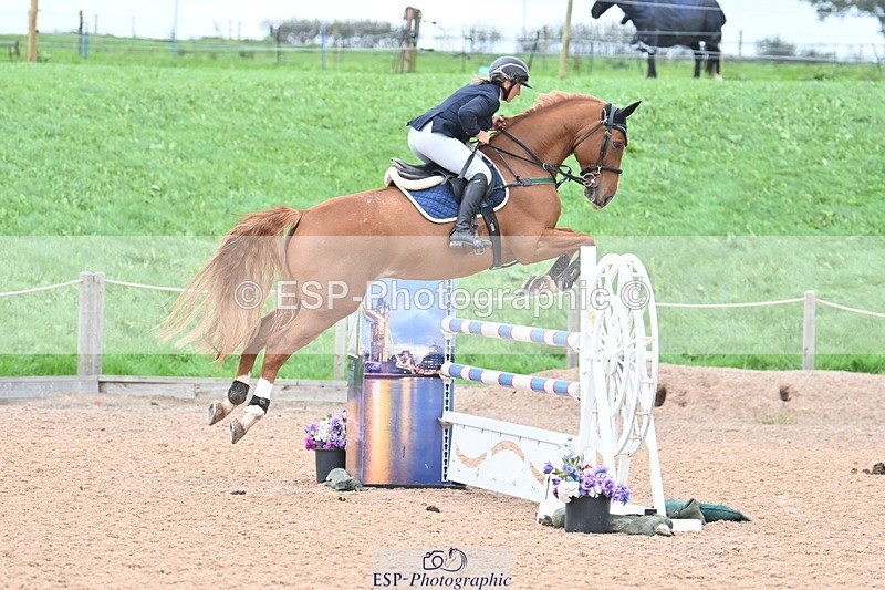 231013A-143731-02758 - Cls 9 Foxhunter & 1.20m Open