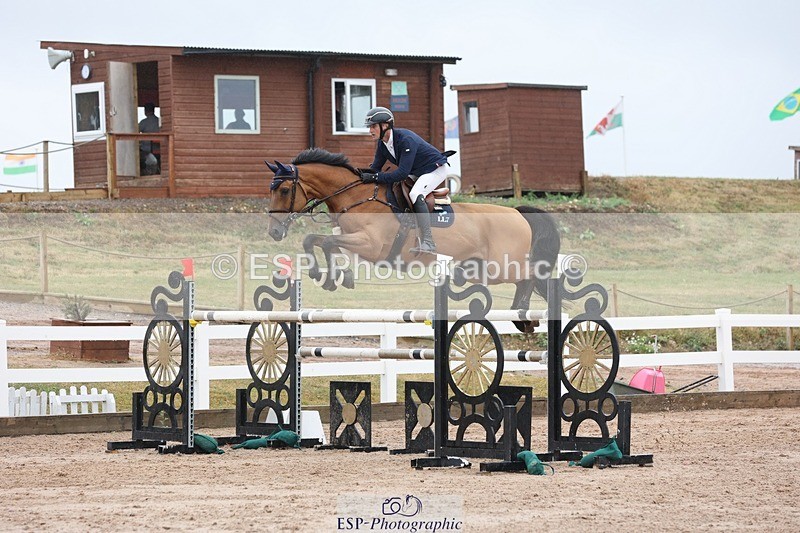 250717-150255-06218 - Cls 1, 3 Star Small Tour 14.30 to End