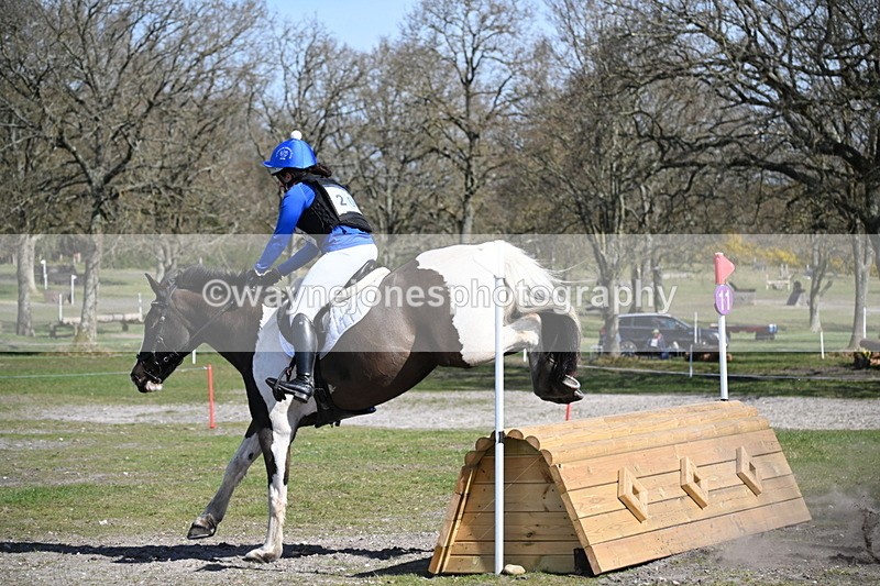 WJ6_2702 - Time 11:00 to 11:24