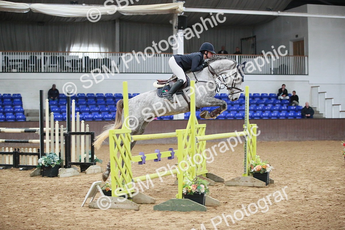 SBM_000930 - Class 4 - Senior Newcomers - 1.10m Open
