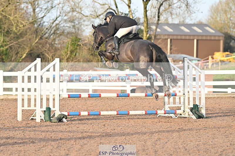 231210A-145412-02847 - Cls 21 Foxhunter & 1.20m Open