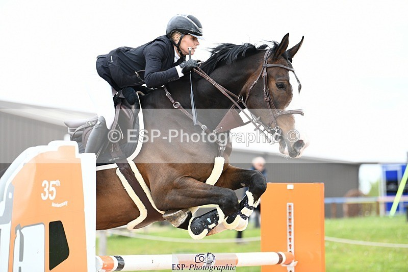 250508-100625-00964 - Cls 1 Snr Foxhunter