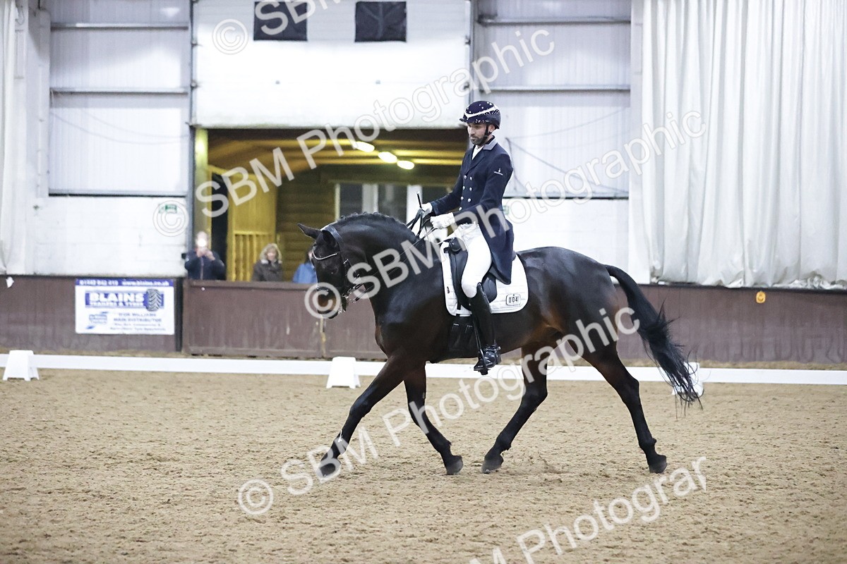 SBM_009086 - Class 16-17-19-21 - ADV 101-FEI PSG-FEI INT I-GP