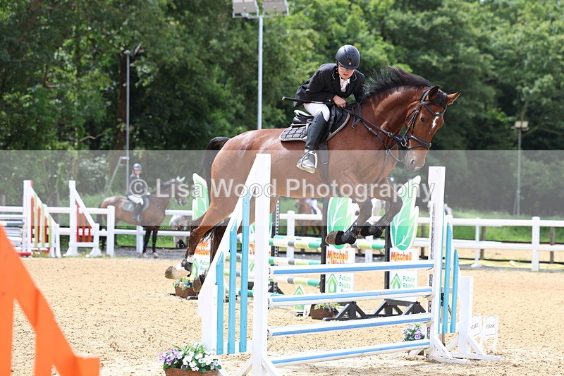 3E7A5891 - Class 4: Senior British Novice/90cm open