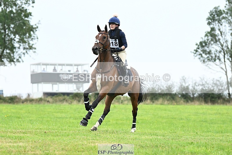 240831A-154937-04954 - 218-Henrietta.Blake-VIVA.LAS.VEGAS