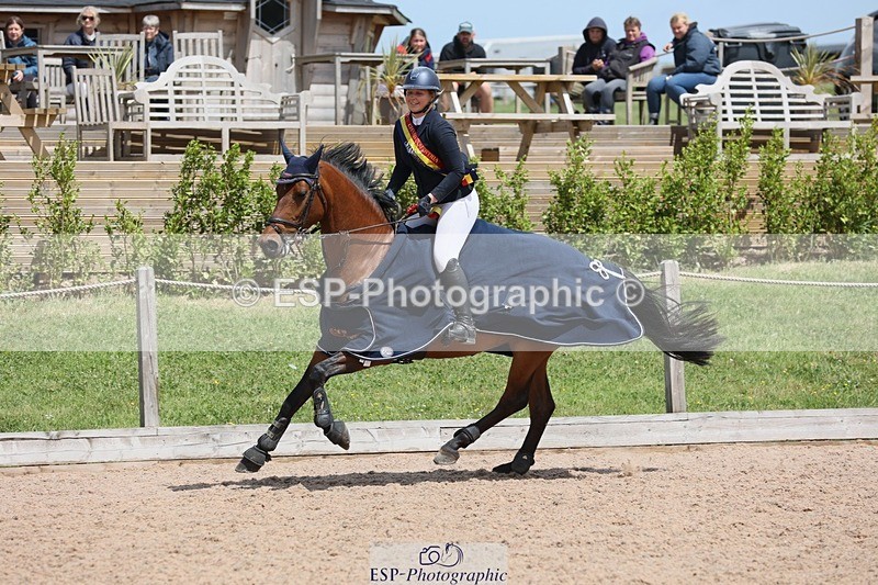 250525-123225-08271 - Cla 27 A&B 1.05 & 1.10m Snr Gran Prix