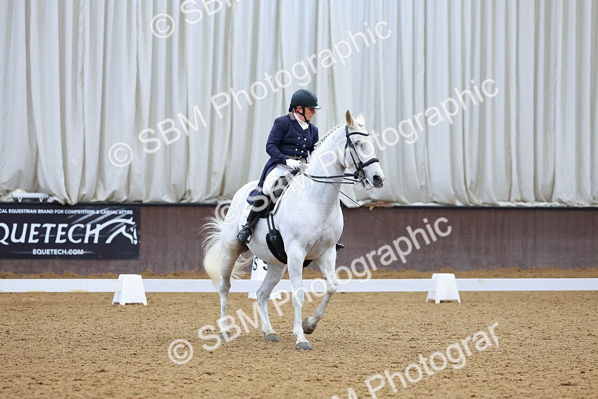 SBM_004507 - Class 17-19- FEI PSG-FEI INT