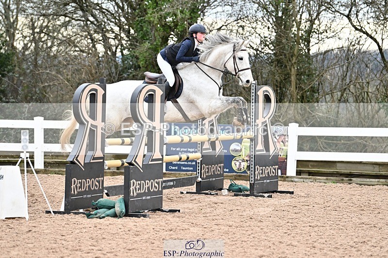 250112-113134-01057 - Cls 19 Snr 1.05m Open