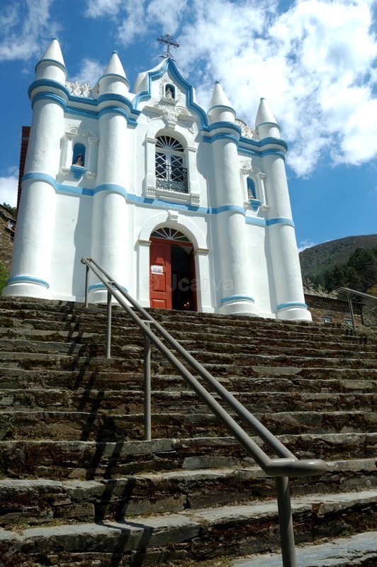 Church view - Piódão