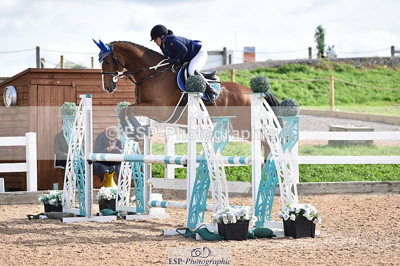 231015A-131852-08290 - Cls 25 95cm Amateur Q 2nd R