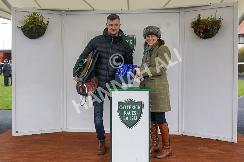 110124-Race 2-Its Maisy-4940 - Race 2