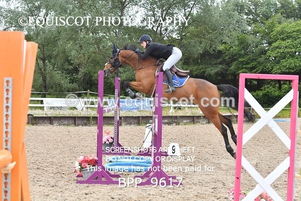 BPP_9617 - CLASS 7 Senior Foxhunter/ 1.20m Open