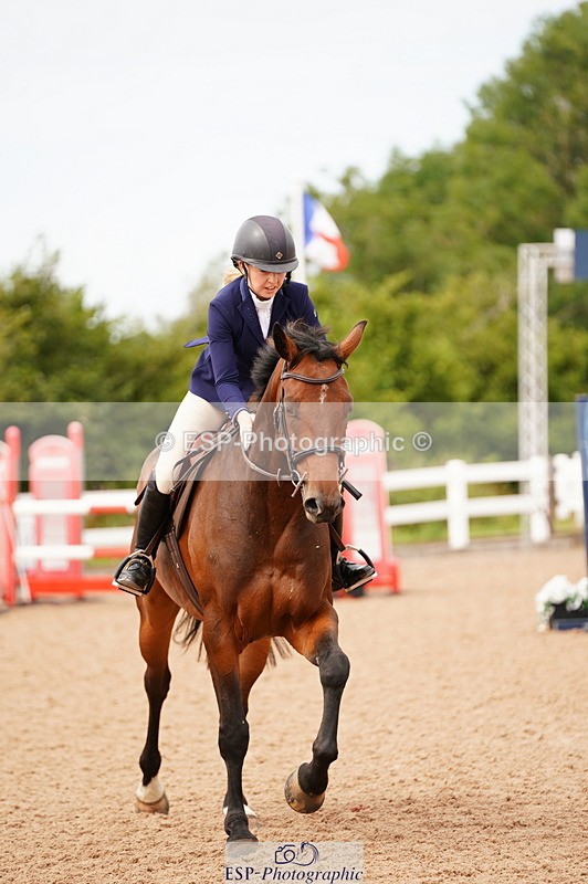 240803A-142106-08463 - Cls 38 1.05m Amateur Qualifier