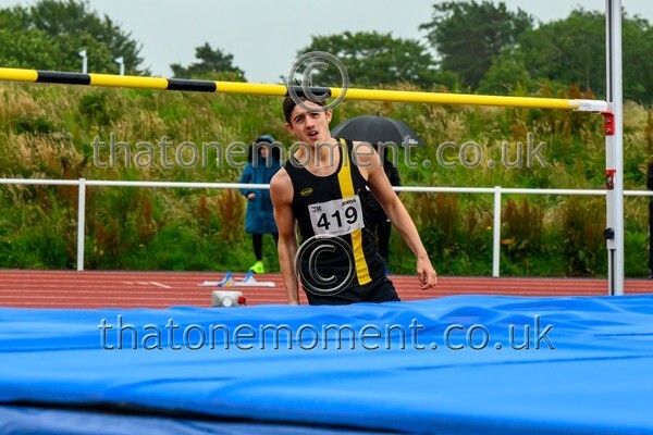 ComMast25-911097 - Field Male Set Two