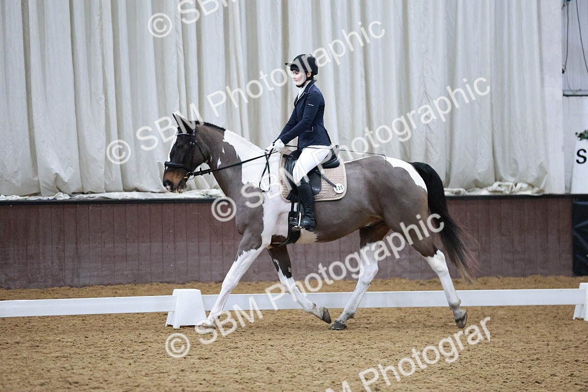 SBM_000534 - Class 7-6 - Novice 3-Novice 2