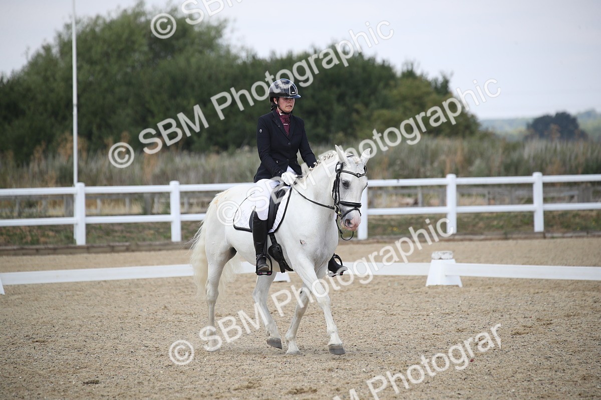 SBM_008128 - Novice 5 - 10.56-13.12