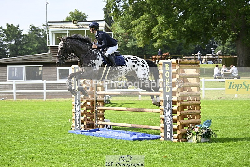 250613A-102343-00421 - Cls 1 Snr Newcomers and 1.10m Open