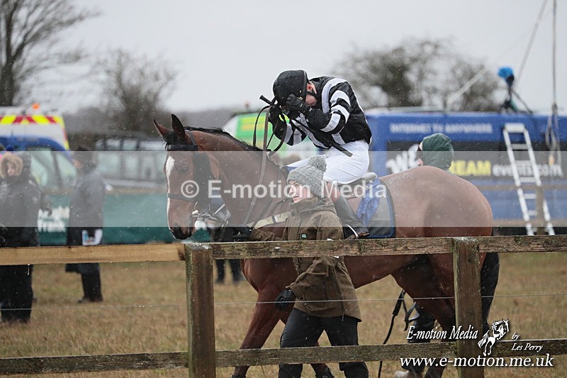 PtP 260125 146 - Cocklebarrow Point-to-Point racing with the Heythrop Hunt 26/01/25