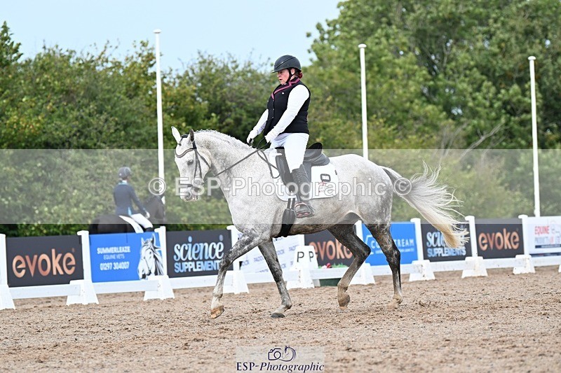 250907-130947-09999 - 071-Emma.ChapmanRoyal.Achiever