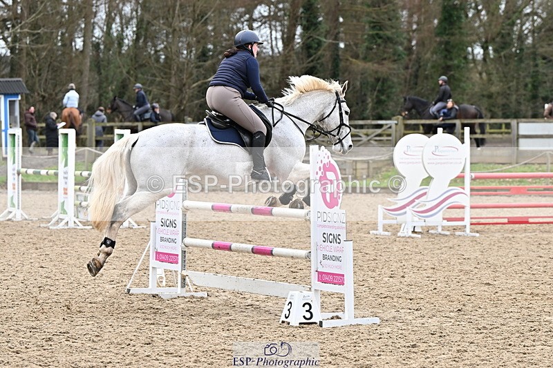 250201A-130747-00743 - Cls 03 Local Horse 110cm