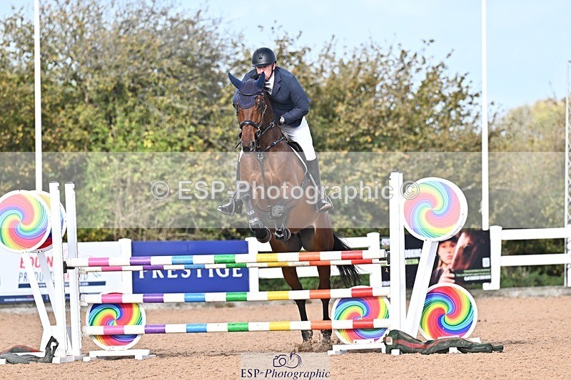261014-110738-00146 - Cls 03 Snr Disco & 1.00m Open