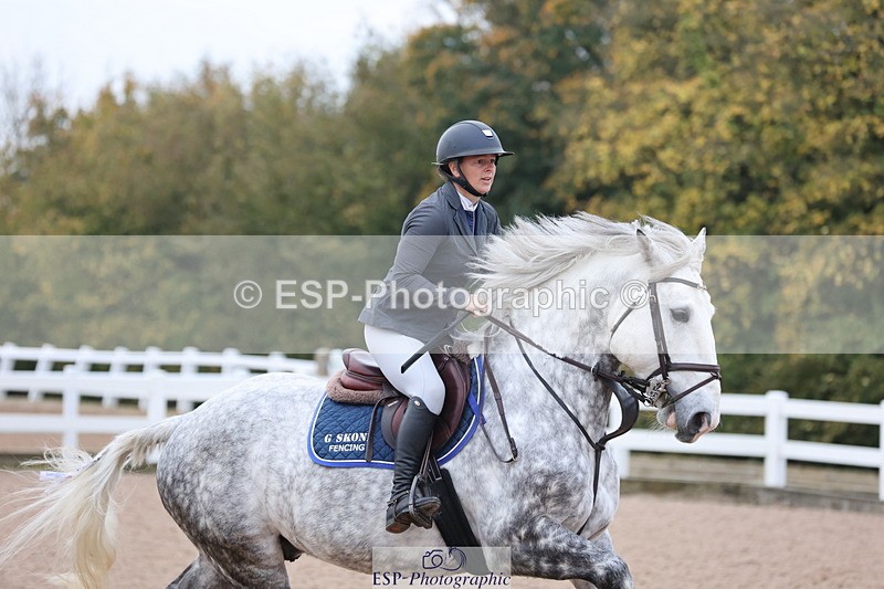 241101A-081750-00158 - FRI Cls 2 British Novice and 90cm Open