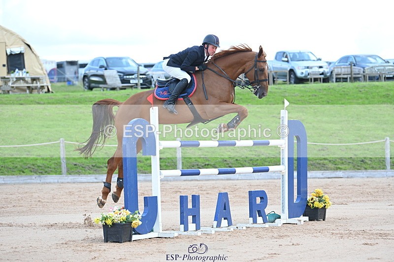 230721A-104321-05418 - Cls 6, 2 Star Medium 1.35m