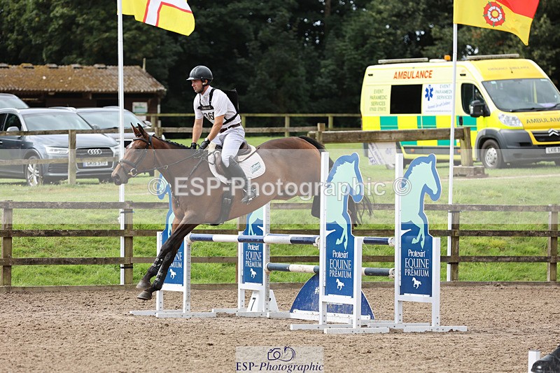 240804-110618-11480 - 360-Rupert_Batting-SULA_SYMPHONY