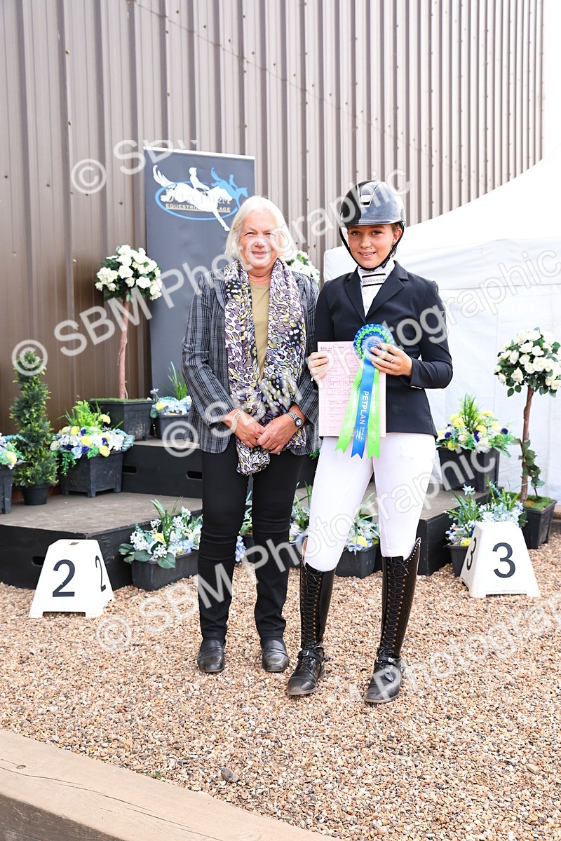 SBM_003990 - Presentations - cart