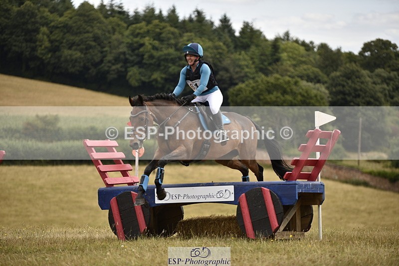 250802A-110816-01929 - B-061-Vicky.Stacey-HIGHDALE.AUTUMN.SUNRISE