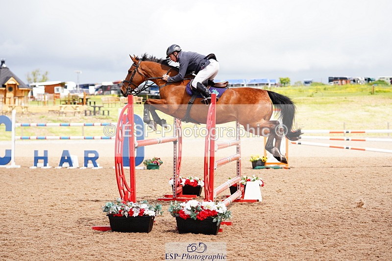 240526A-122002-08036 - Cls 26 Chard Equ 1.05m and 1.10m Grand Prix