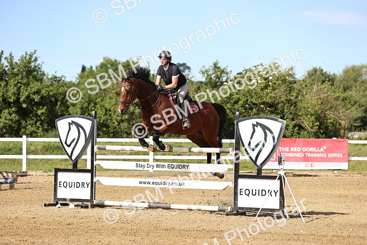 SBM_002946 - Class 5 - Senior Foxhunter - 1.20m