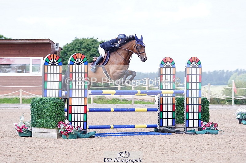 240802A-113402-03840 - Cls 16 Snr 1.20m Open