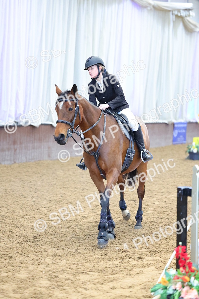 SBM_005717 - Class 22 - Bliss of London Novice Winter Championship Qualifier 90cm
