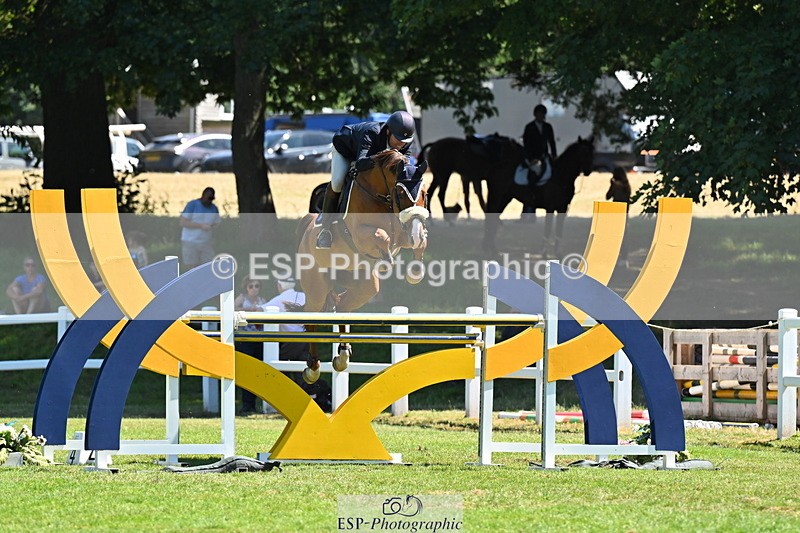 260704A-144151-15523 - Cls 33 Snr Fox Second Round