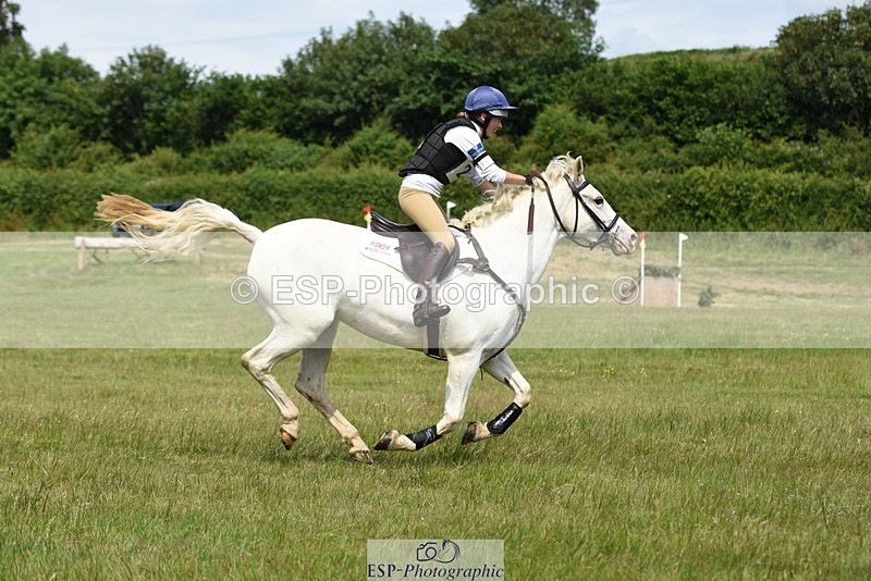 230625-112340-02372 - XC 90cm 11.00 to 12.00