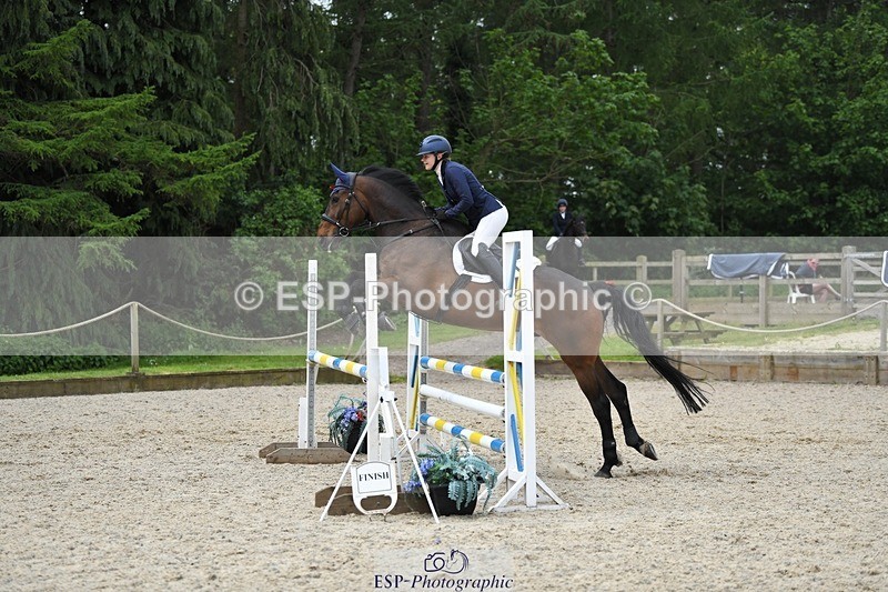 230514-112005-10388 - Cls 33b Snr 1.00m Open Final