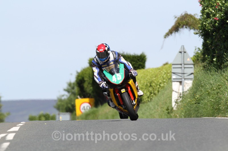 Michael Russell Kawasaki / TrackElectronics - Bikenation Lightweight TT