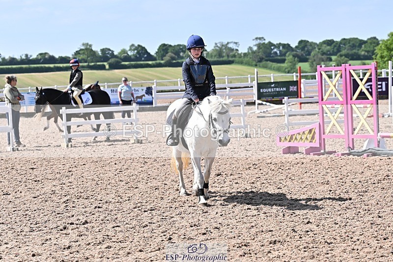 250517-105931-00817 - 40cm Assisted