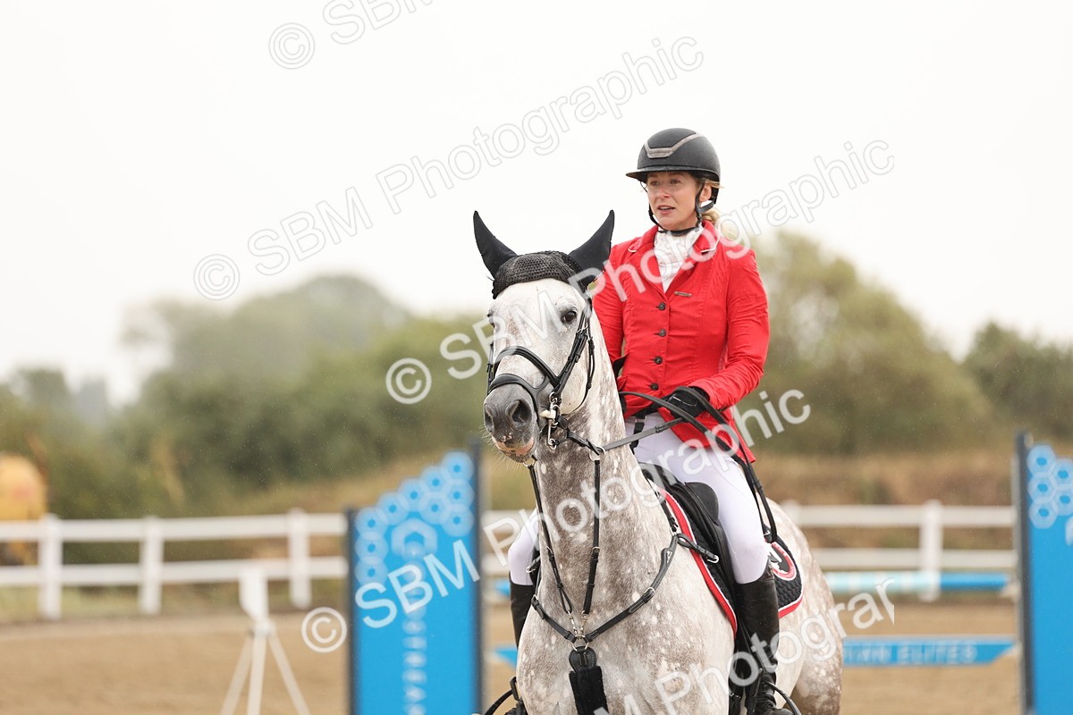 SBM_024073 - Class 6 - Senior Newcomers 1.10m