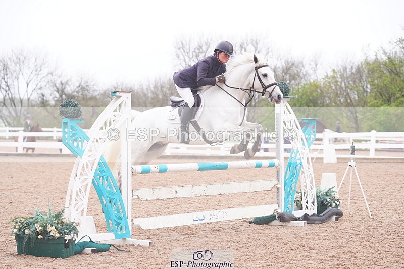 240505A-130854-05974 - Cls 18 & 19 Club & Schools 90cm