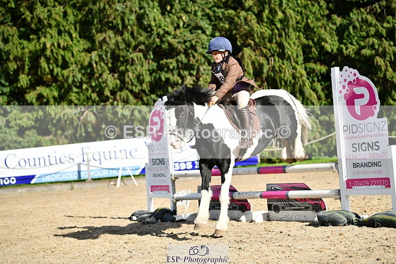 251004A-152201-01801 - Classes 8 & 9 70cm