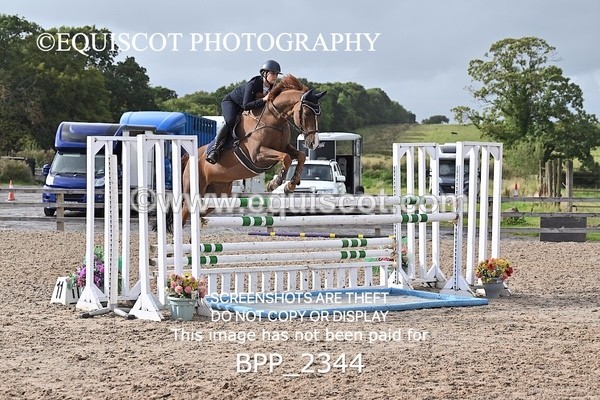 BPP_2344 - CLASS 5   FRI Senior Foxhunter/ 1.20m Open